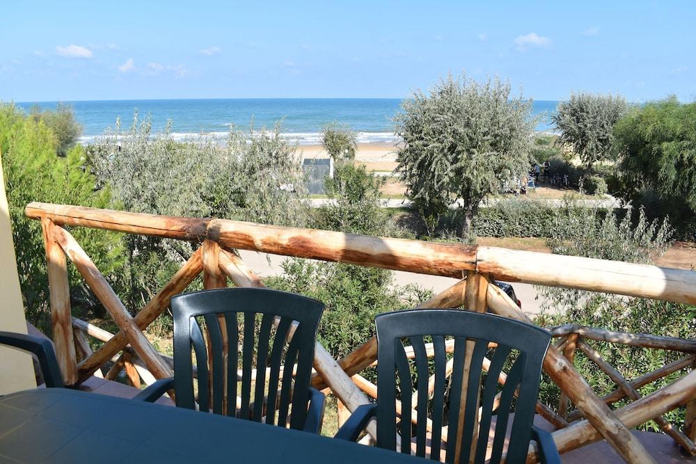 Centro Turistico San Nicola Hotel Peschici Buitenkant foto