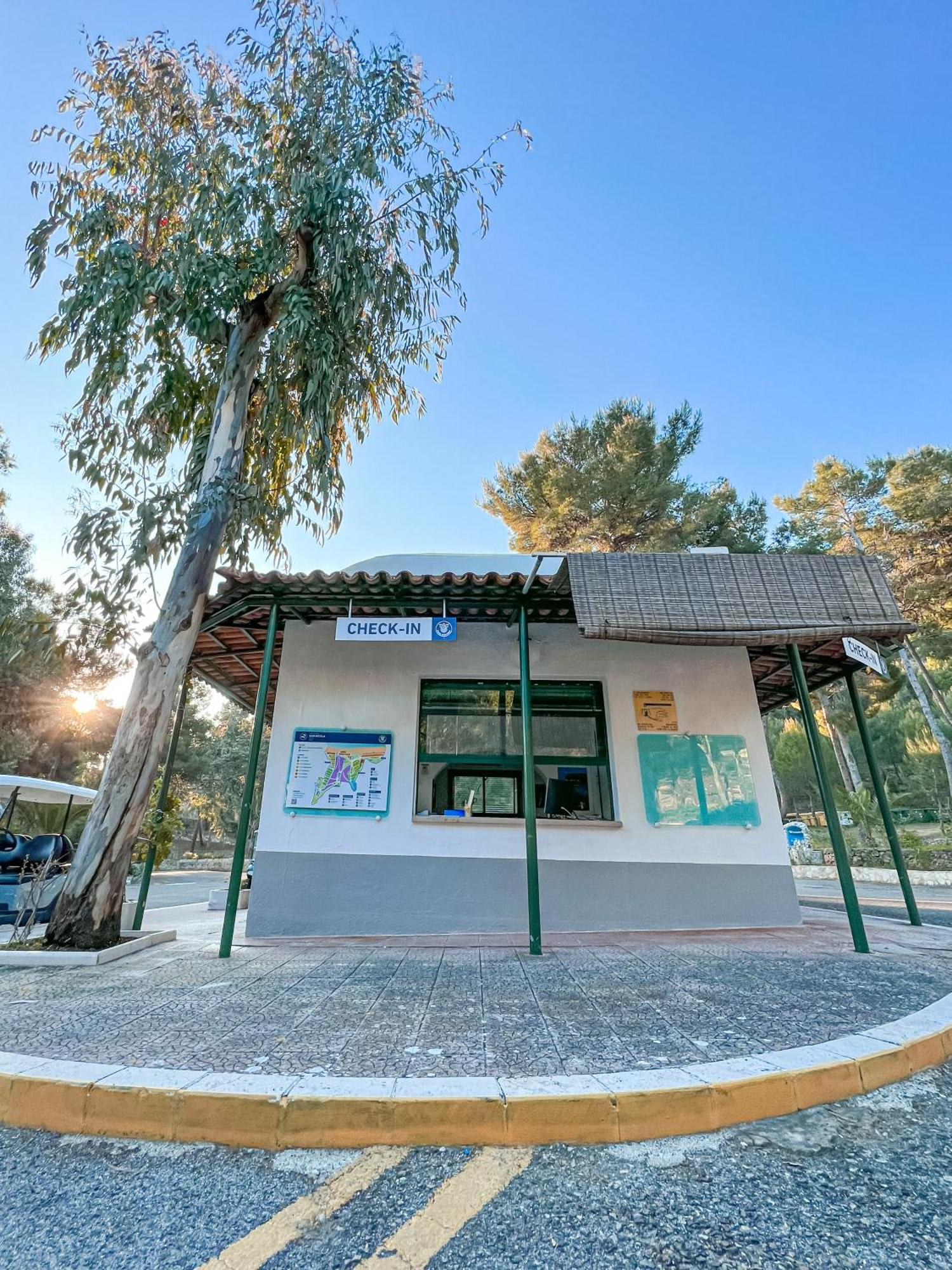 Centro Turistico San Nicola Hotel Peschici Buitenkant foto